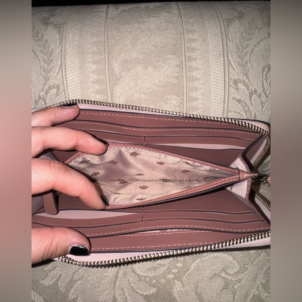 Kate Spade Blush Pink Wristlet Wallet - Picture 7 of 10